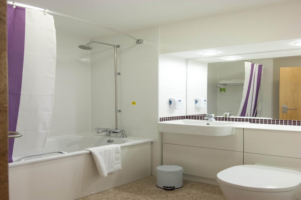 Premier Inn Stratford Upon Avon Waterways Luaran gambar