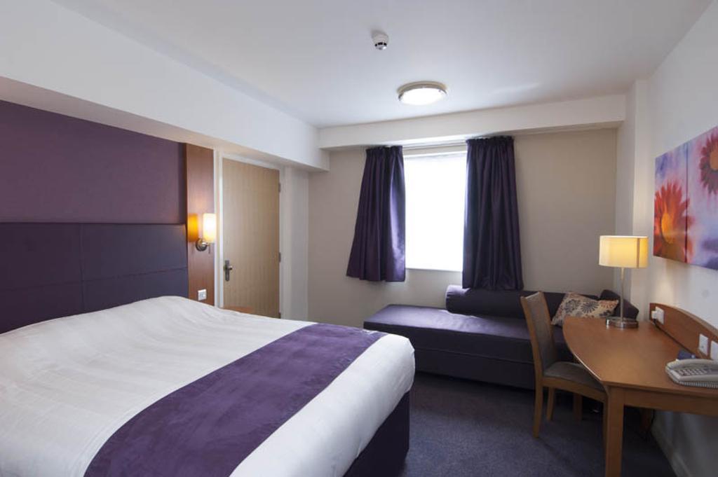 Premier Inn Stratford Upon Avon Waterways Luaran gambar