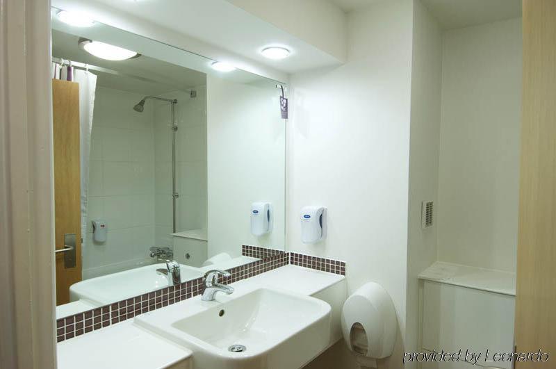 Premier Inn Stratford Upon Avon Waterways Luaran gambar